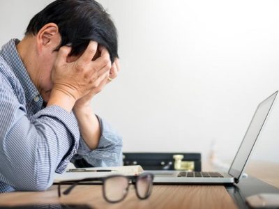 How Does Stress Reduce Your Work Performance and How to Deal with It