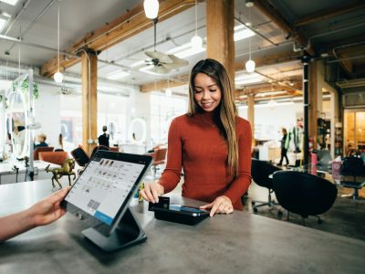 Unlocking Cloud-Based POS: 3 Benefits for Food Truck Operators