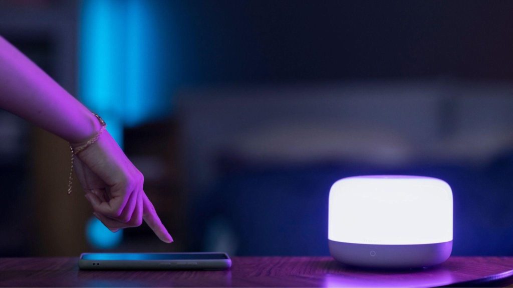 Lighting the Future: Why Smart Lights Are Essential for Modern Homes