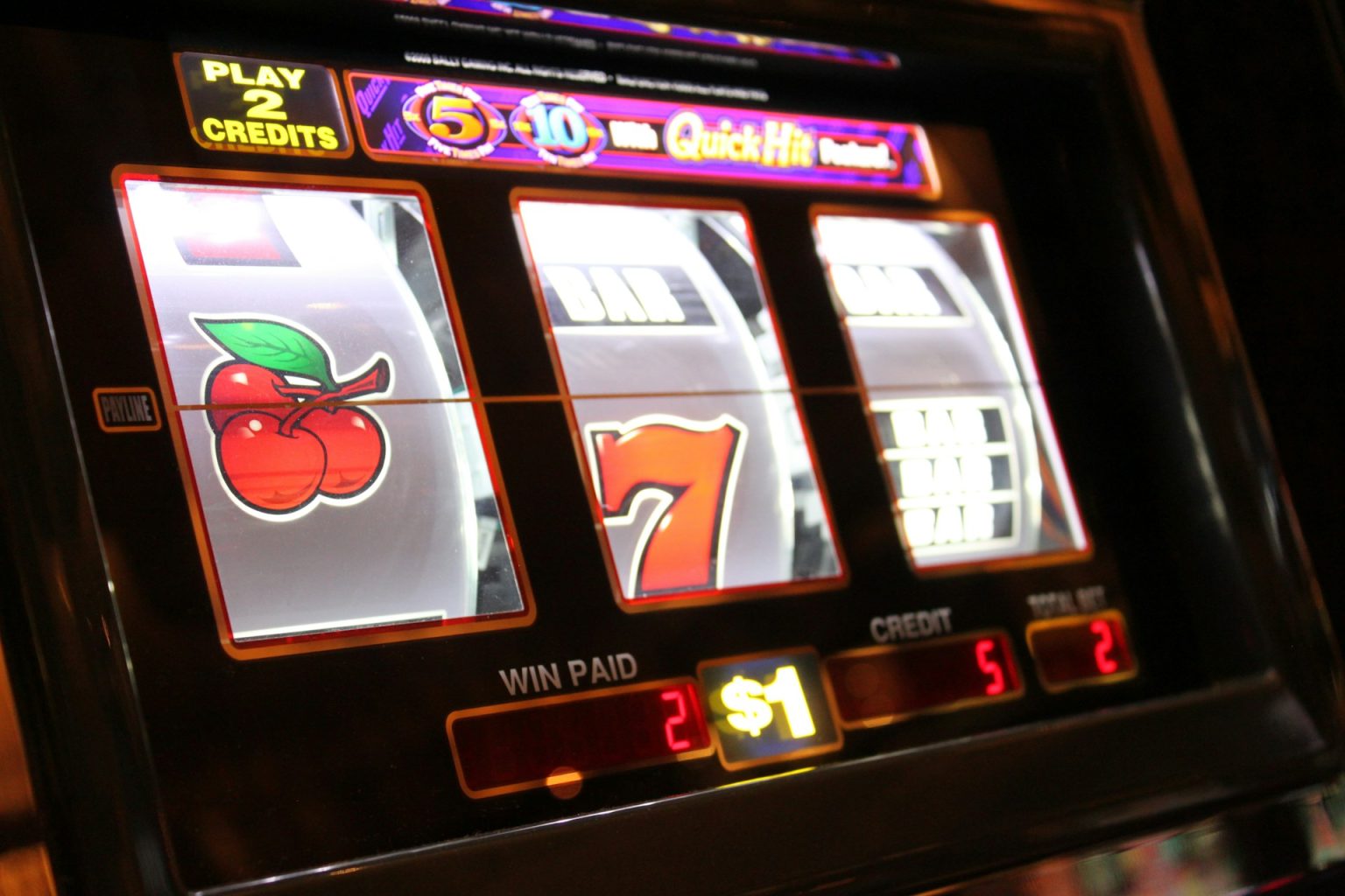 How Slot Machines Work: A Behind-the-Scenes Look at RNGs