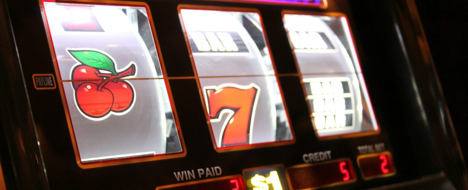 How Slot Machines Work: A Behind-the-Scenes Look at RNGs