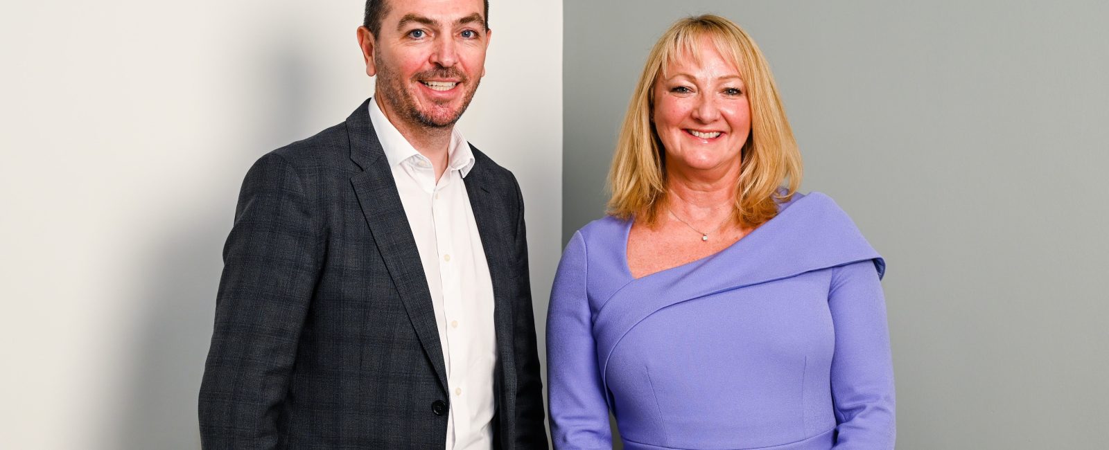 Financial Specialist Carl Perry Joins Reward Funding