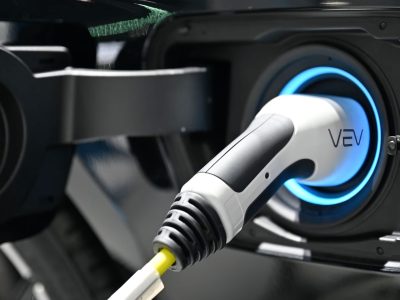 VEV Partners with Techniche EV to Maximise Charger Uptime and Streamline Service Support