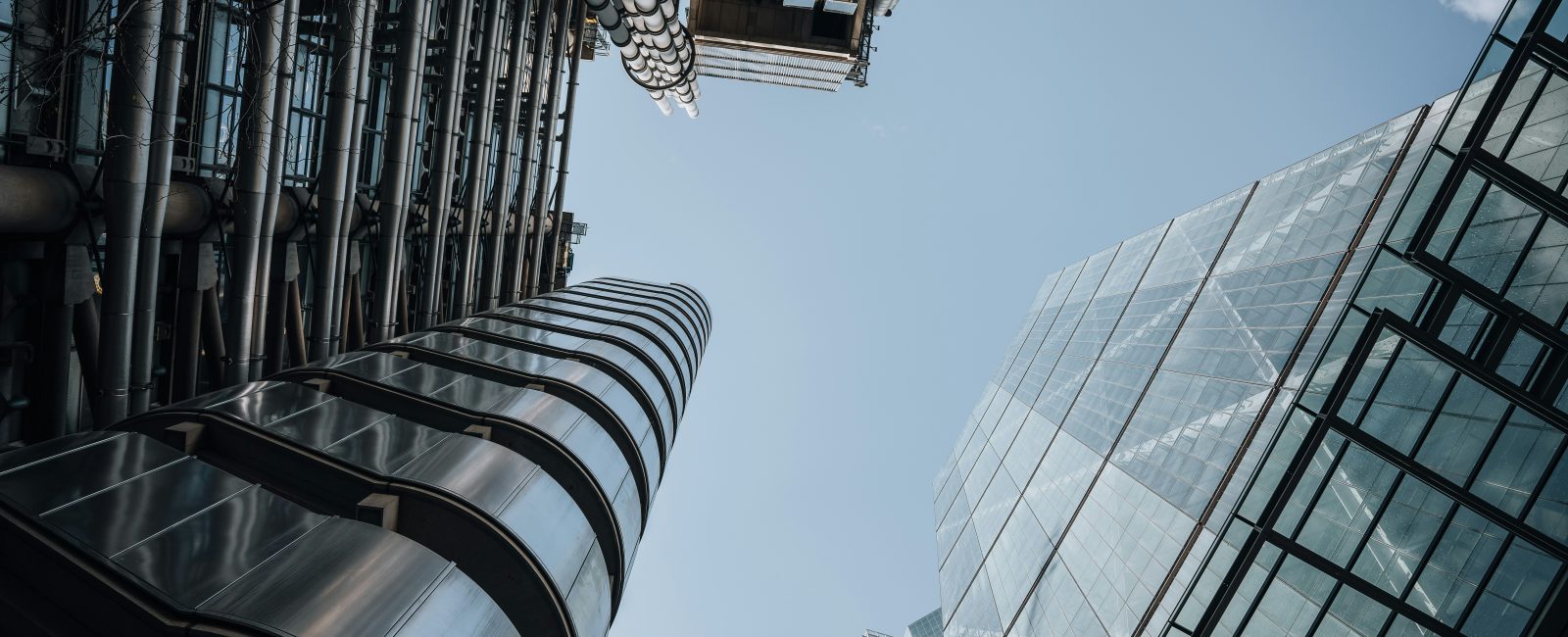 Lloyds Banking Group Launches Six-Month AI Training for Leaders