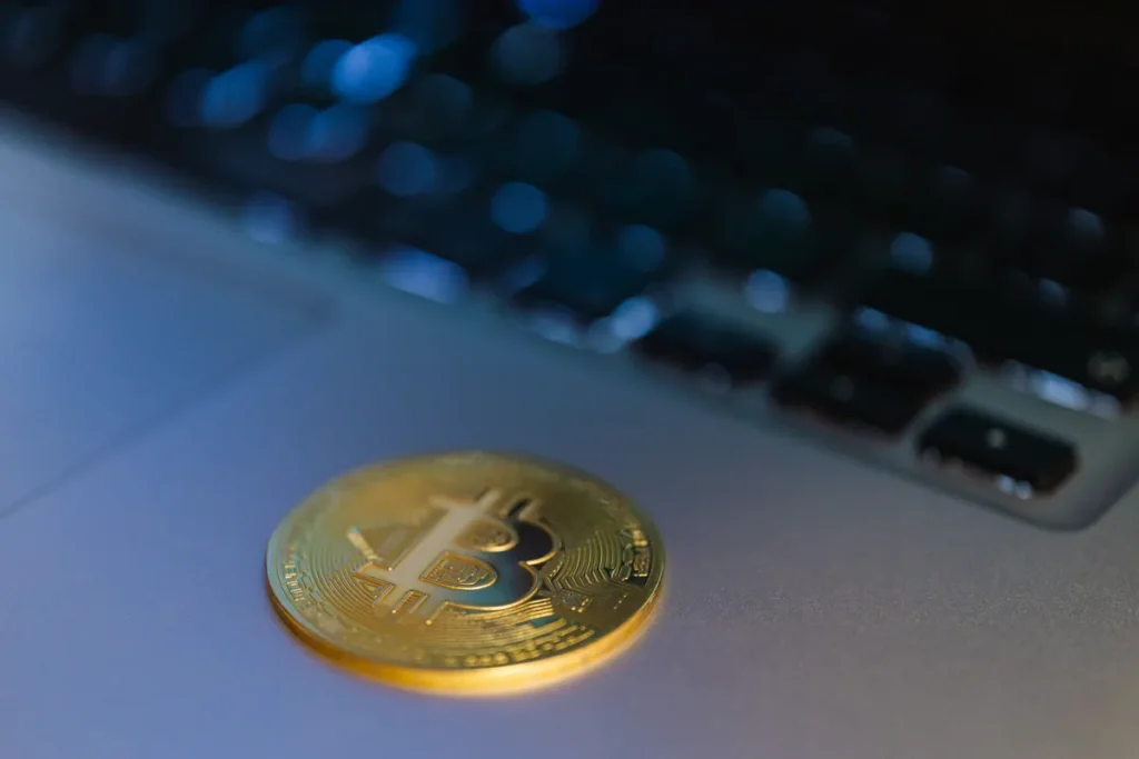 Kalshi Bitcoin Year-End Forecast Holds Near $75,000 Despite This Week’s Rally Kalshi bitcoin year-end forecast